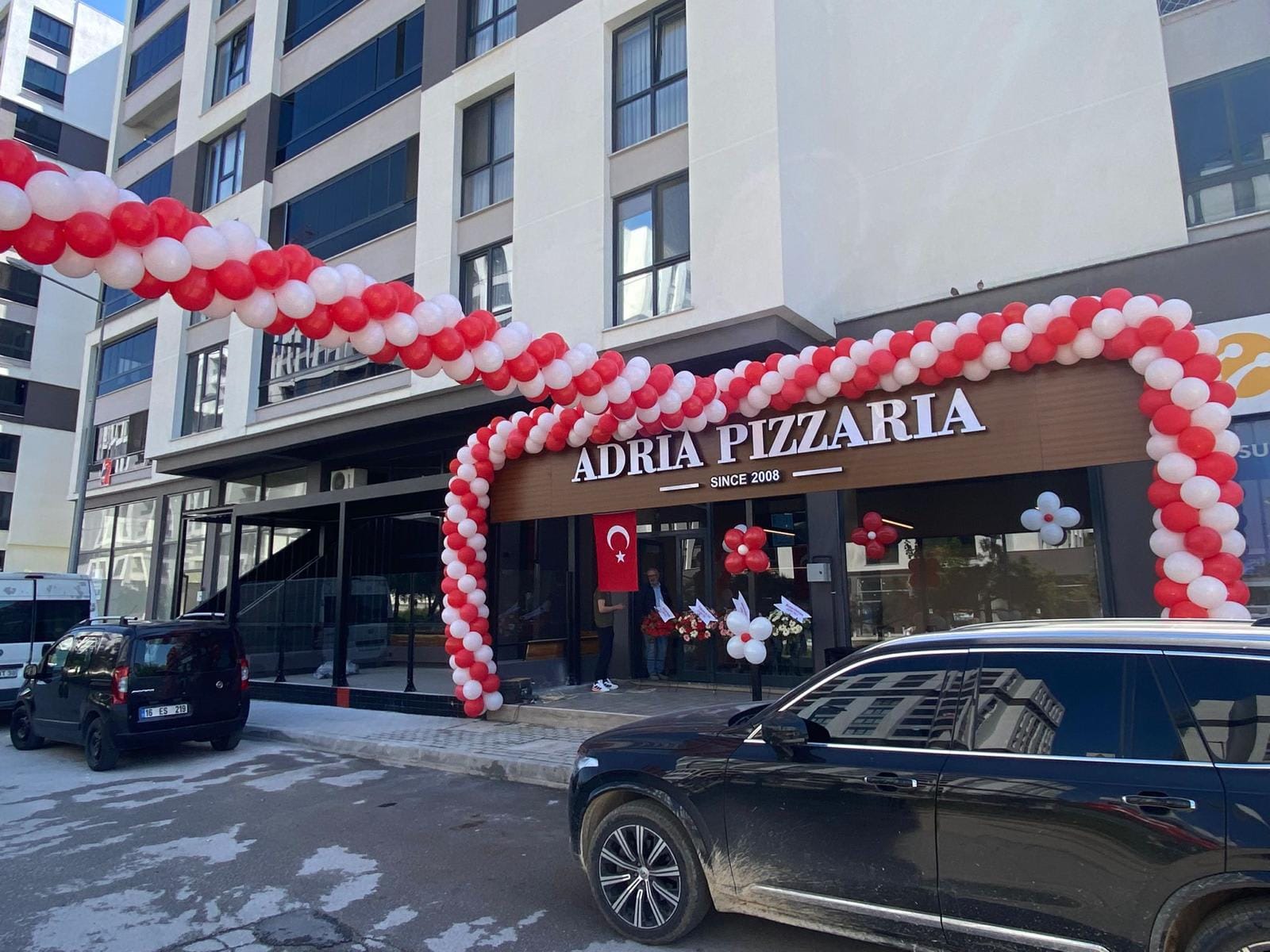 Adrıa Pizzarıa Açılış Organizasyonu